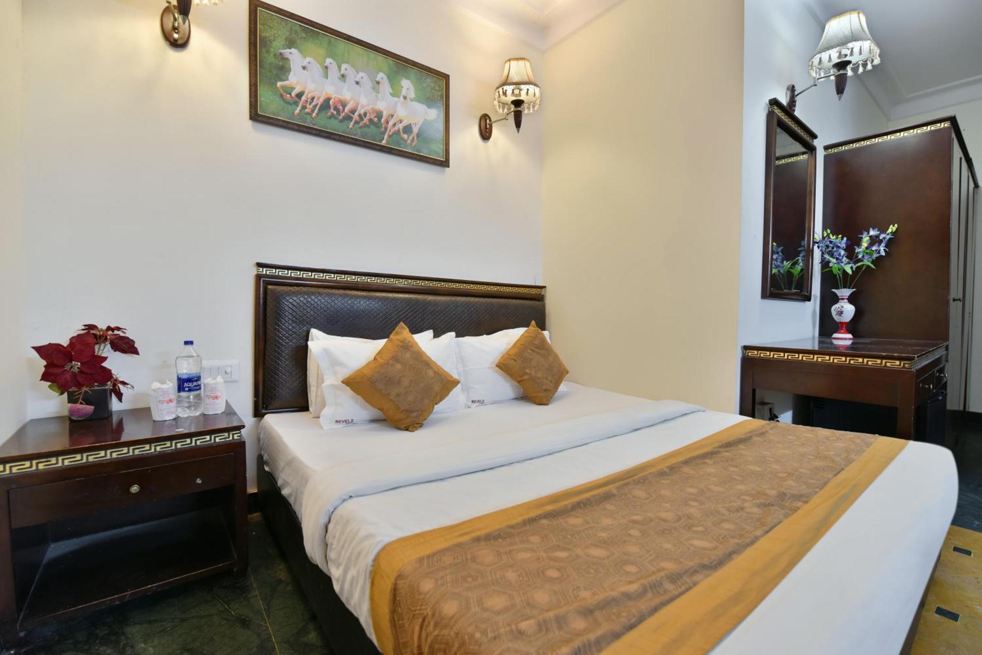 Hotel Express New Delhi Buitenkant foto